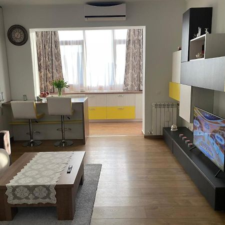 Ferienwohnung Stone Park Focşani Exterior foto